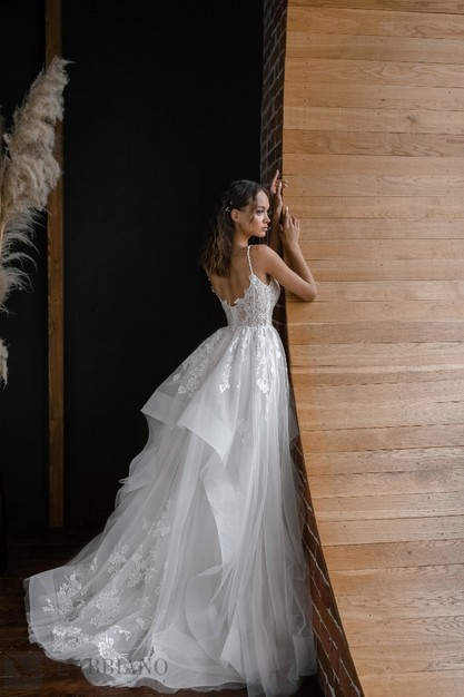 Свадебное платье «Версаль»‎ | Свадебный салон GABBIANO в Касноярске