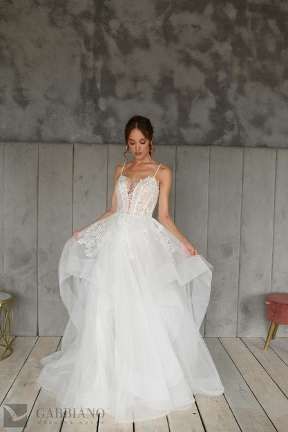 Свадебное платье «Версаль #2»‎ | Свадебный салон GABBIANO в Касноярске