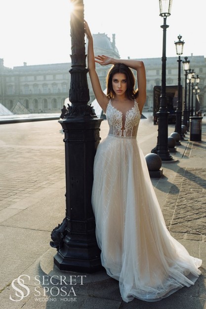 Gabbiano. Свадебное платье Орбитал. Коллекция Paris Rhapsody 