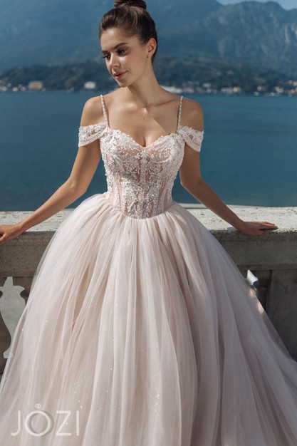 Gabbiano. Свадебное платье Альтаир. Коллекция Breeze 